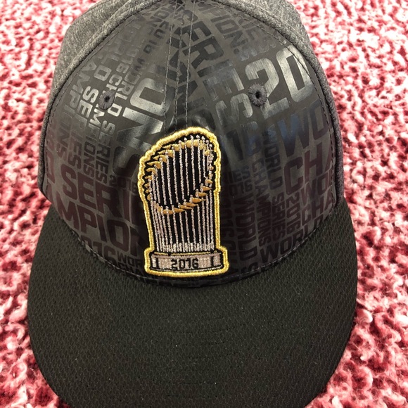 Men’s New Era Chicago Cubs 2016 World Series Champions Snap Back Hat - Picture 2 of 10